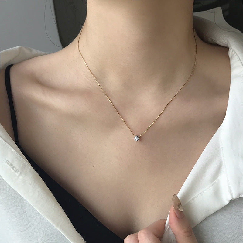 Single Diamond Necklace 18K