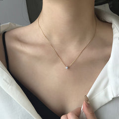 Single Diamond Necklace 18K