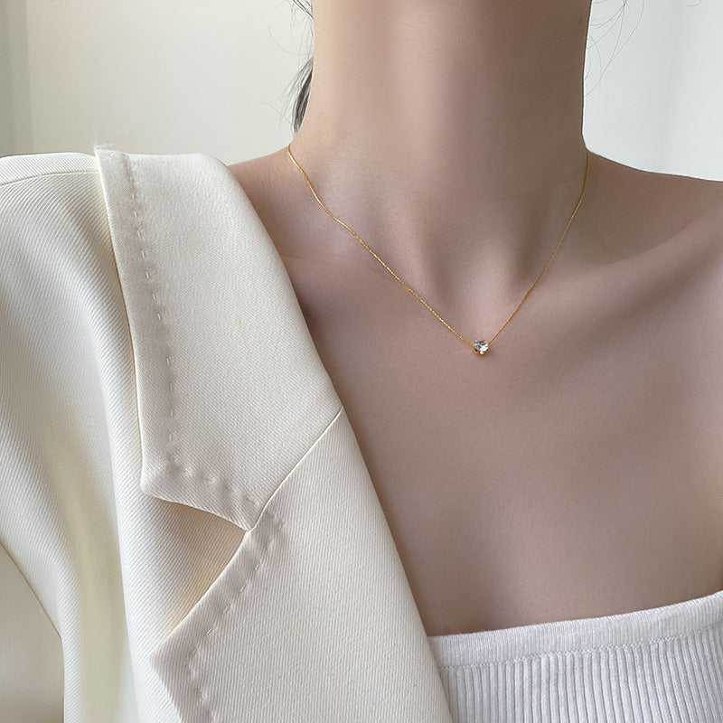 Single Diamond Necklace 18K